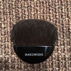 Hakuhodo Fan Brush Blue Squirrel & Goat